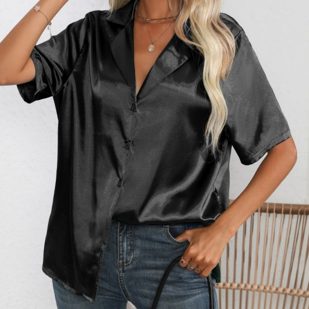 Classic Black Buttoned Collared Neck Short Sleeve Shirt